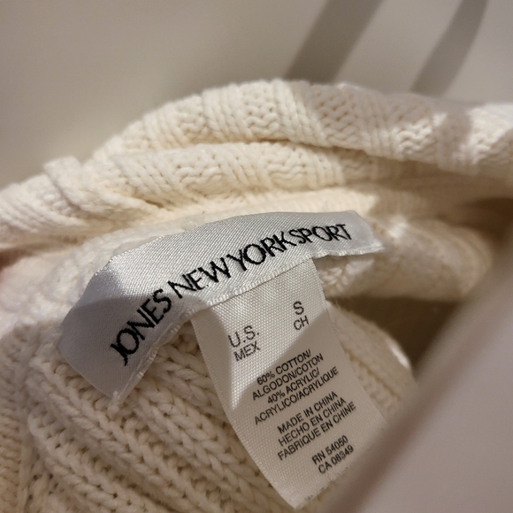 Cardigan - Picture 3 of 3